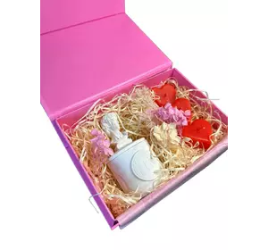 Подарочный набор с 4 свечами в коробке с бантом Розовый